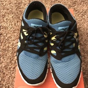 Nike Free Run 2 Size 11.5 Blue/Volt